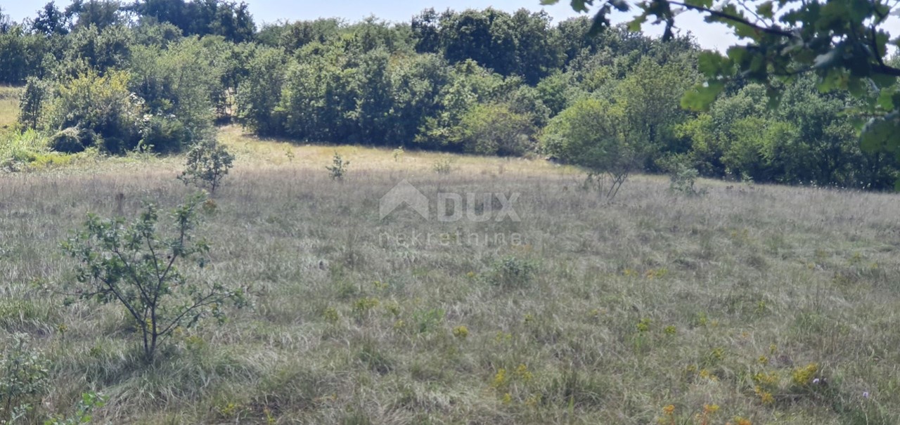 Zemljišče Šumber, Sveta Nedelja, 7.377m2