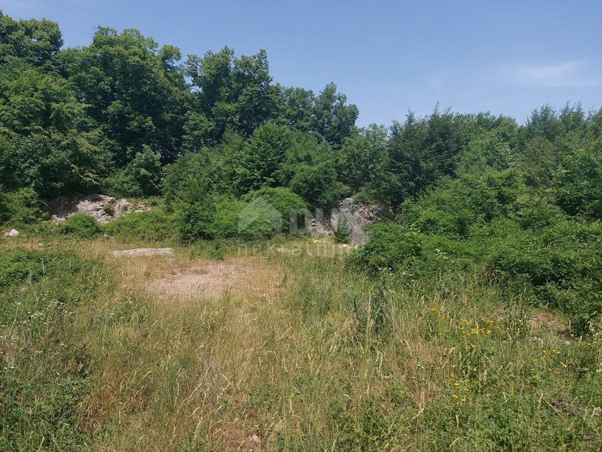 Bregi, Matulji, 3.100m2