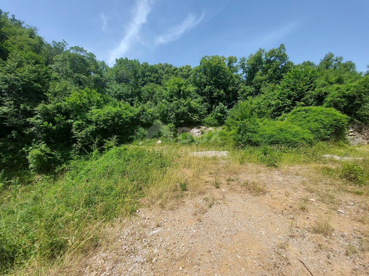 Bregi, Matulji, 3.100m2