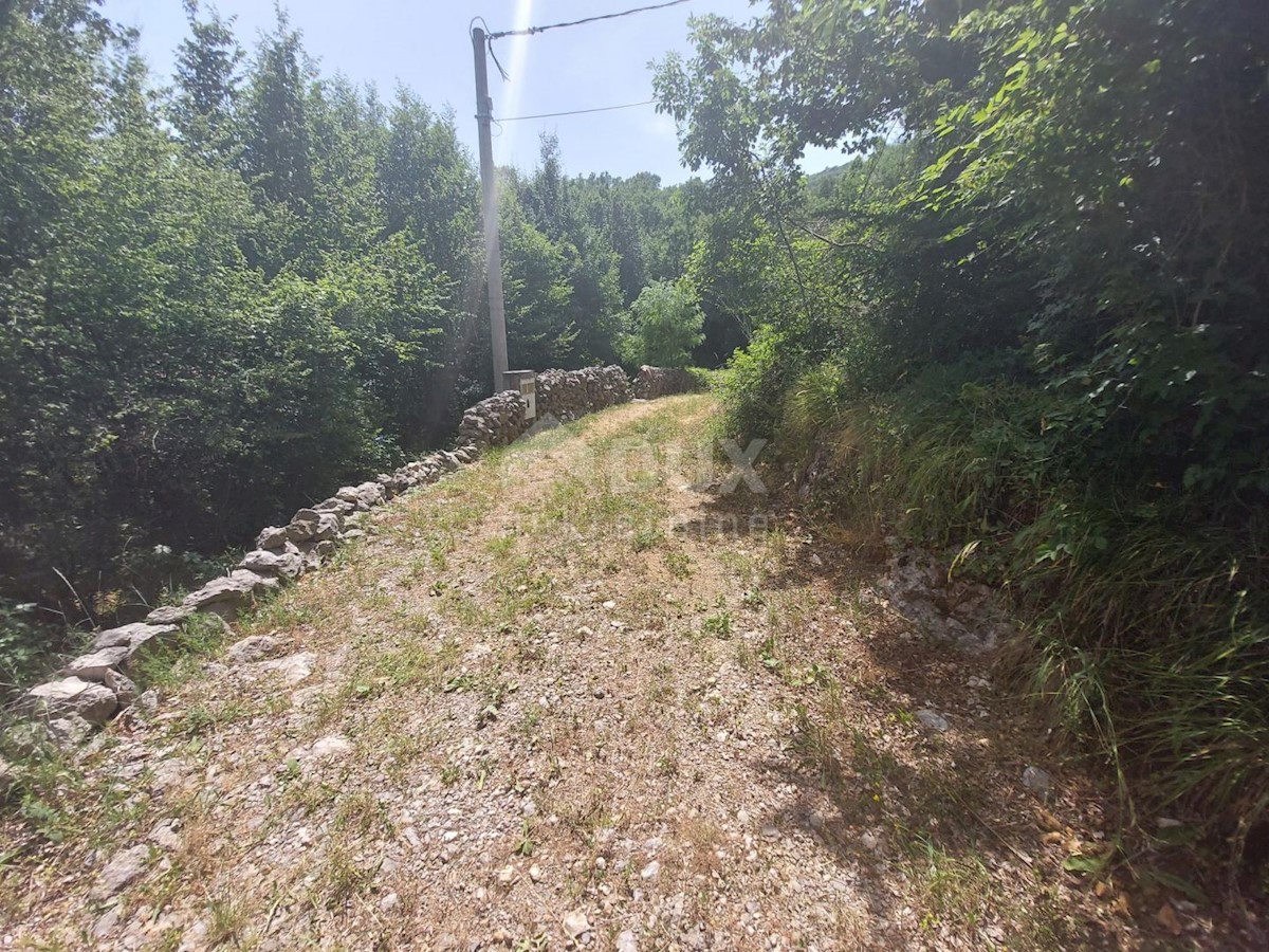 Bregi, Matulji, 3.100m2