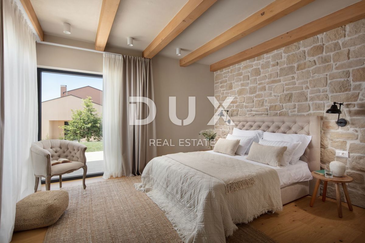 ISTRA, TINJAN - Dizajnerska vila z wellnessom in pogledom na morje
