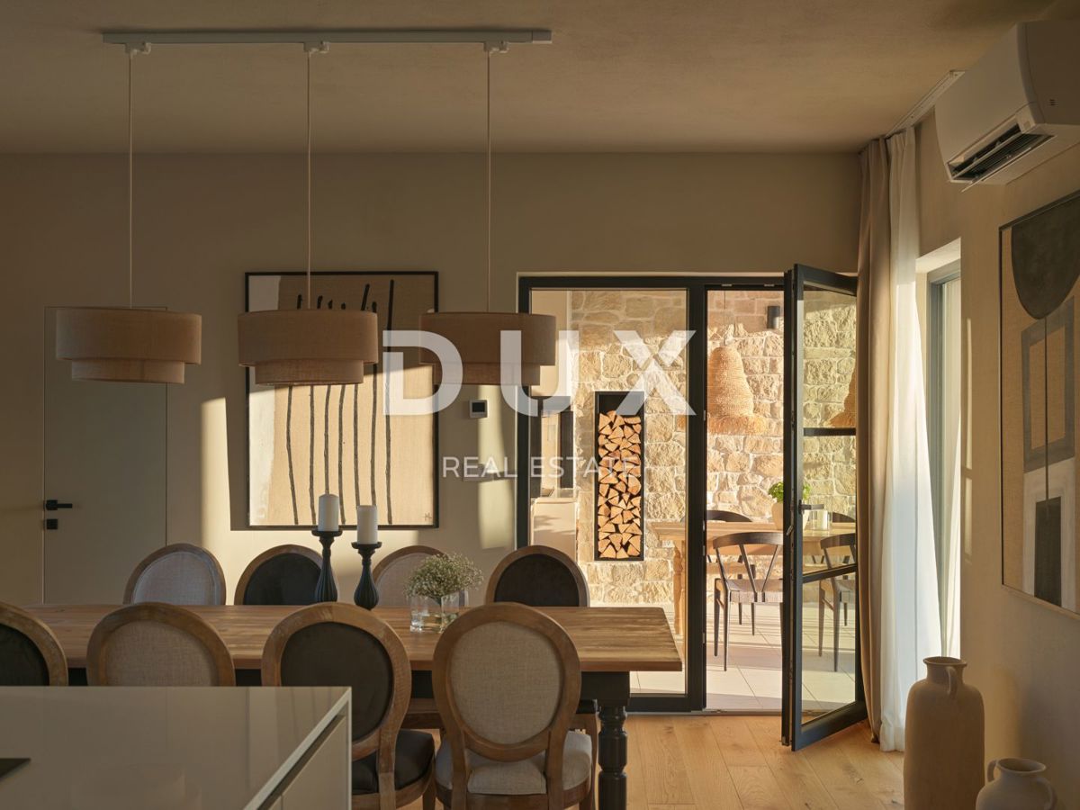 ISTRA, TINJAN - Dizajnerska vila z wellnessom in pogledom na morje