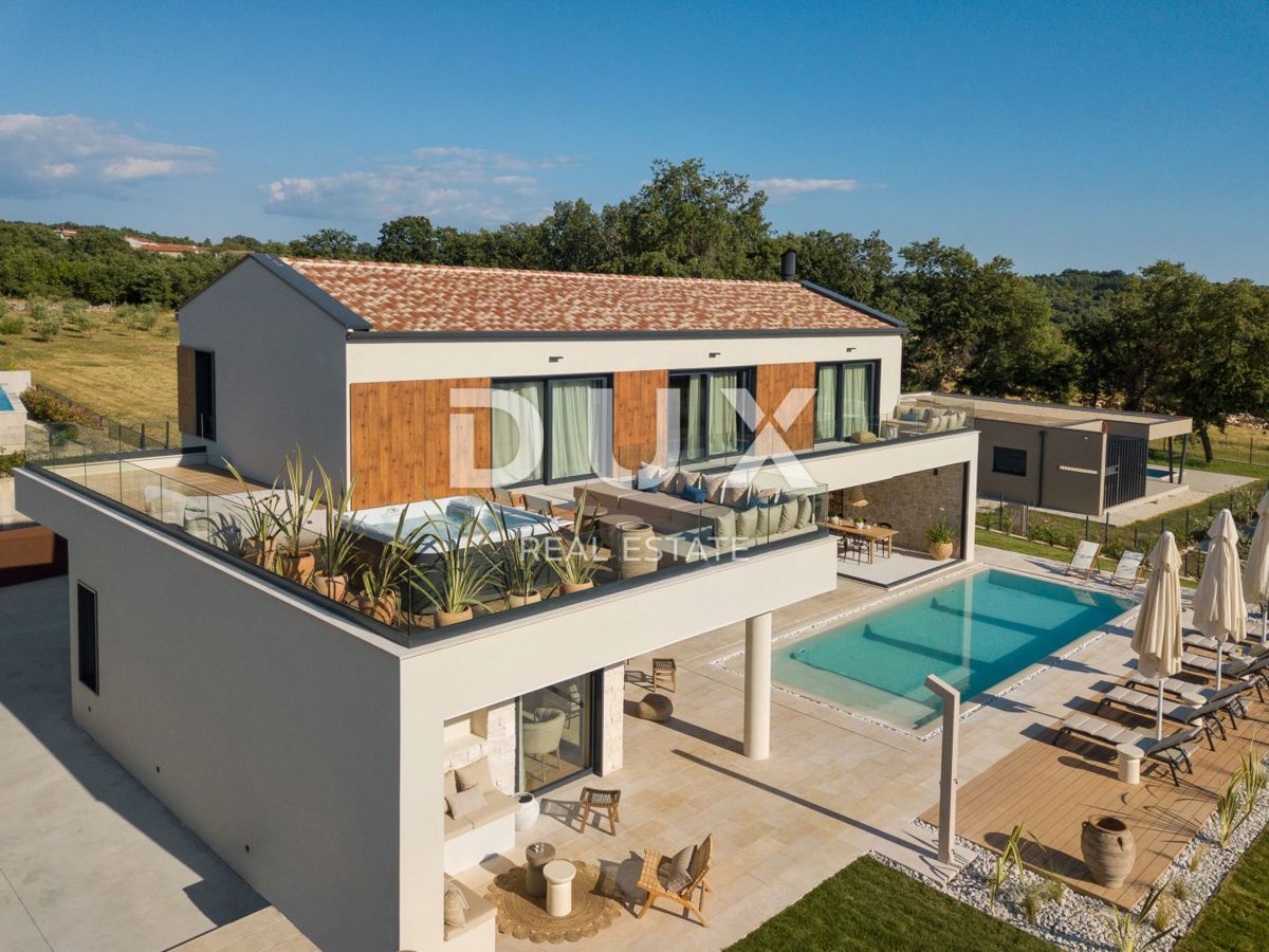 ISTRA, TINJAN - Dizajnerska vila z wellnessom in pogledom na morje
