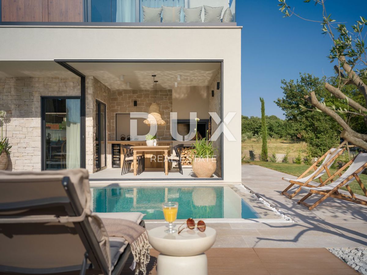 ISTRA, TINJAN - Dizajnerska vila z wellnessom in pogledom na morje