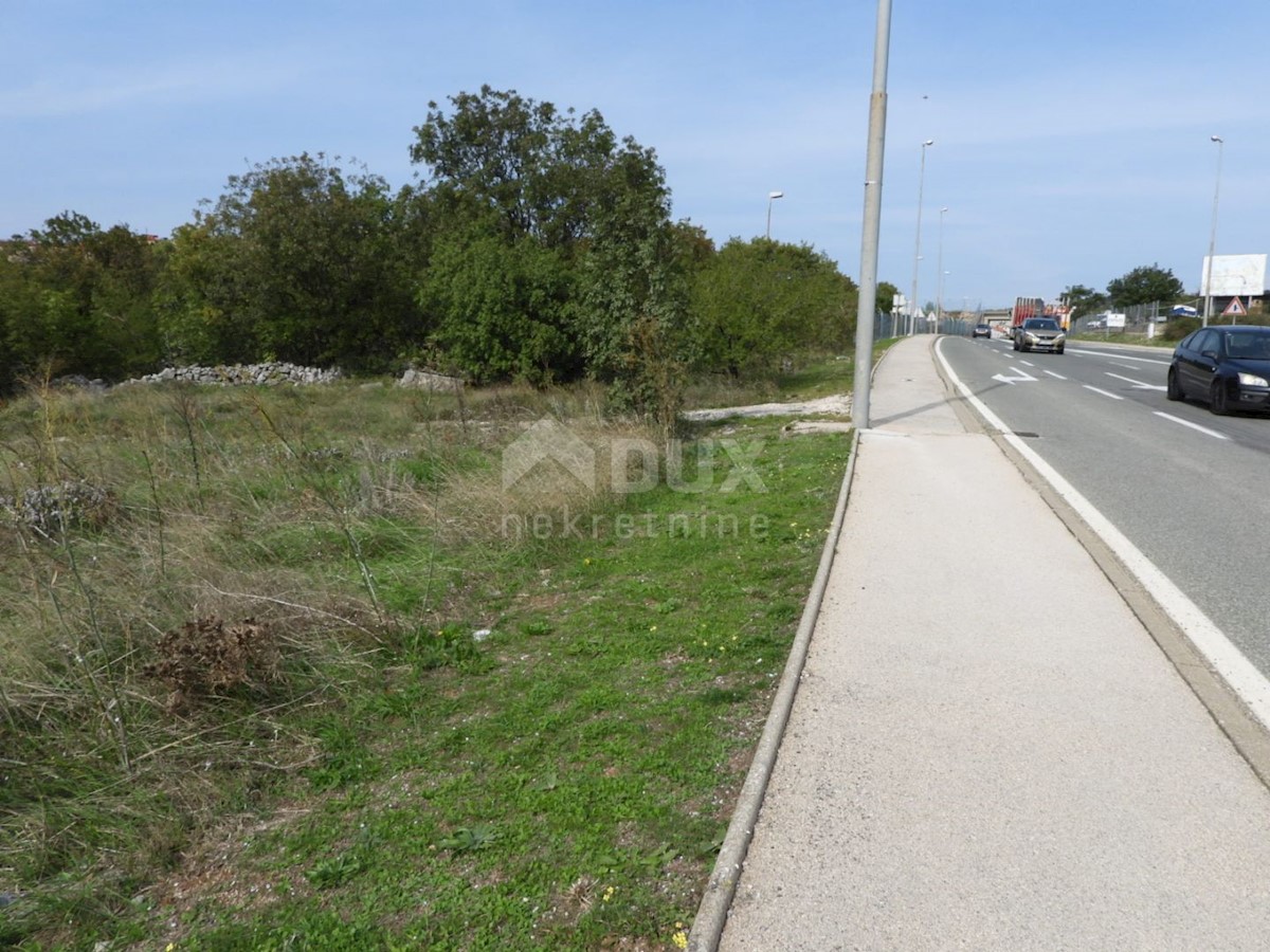 Kukuljanovo, Bakar, 8.140m2