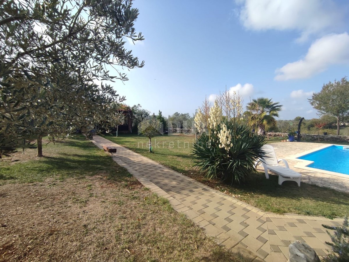 Galižana, Vodnjan, 242m2