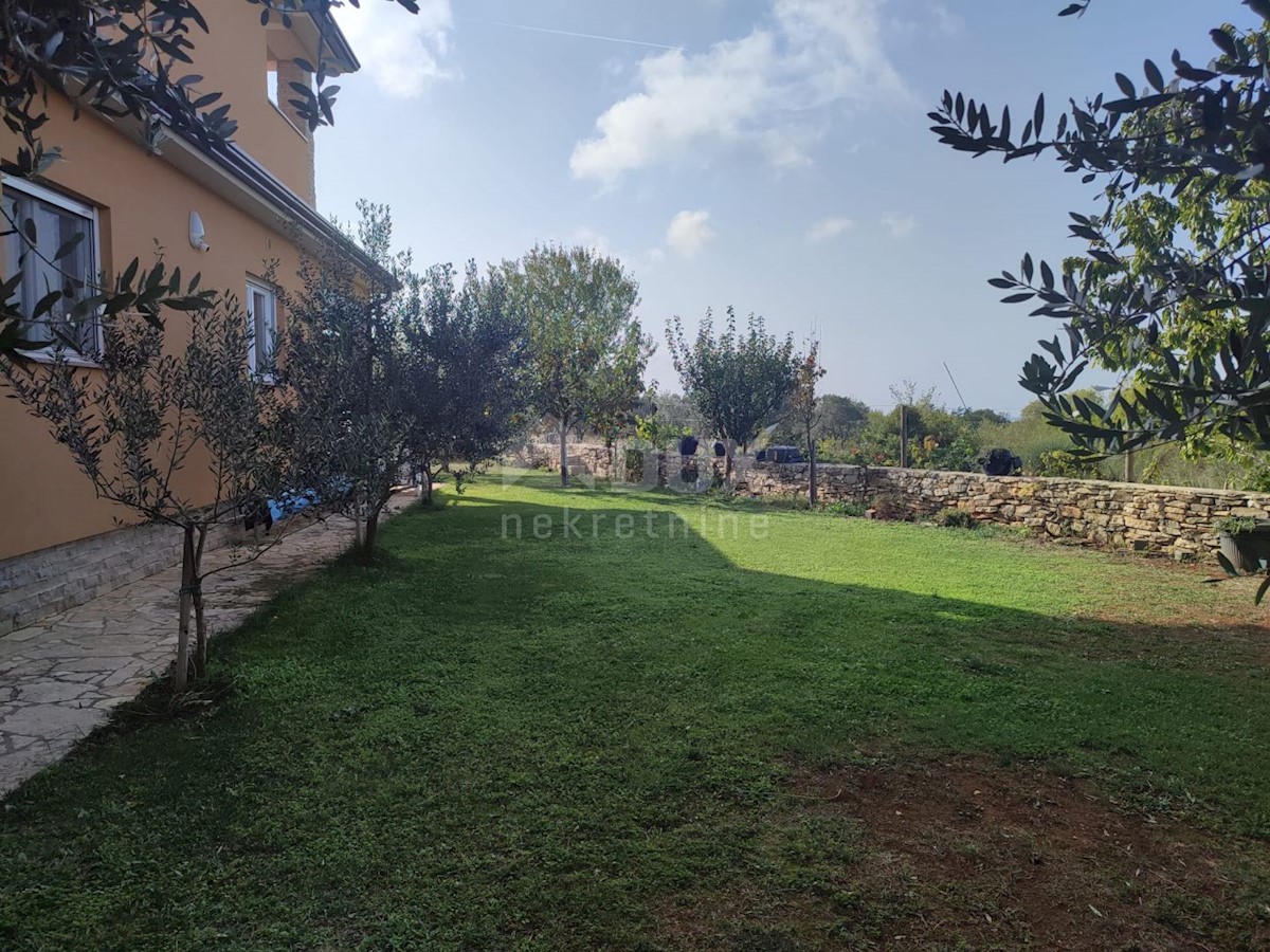 Galižana, Vodnjan, 242m2