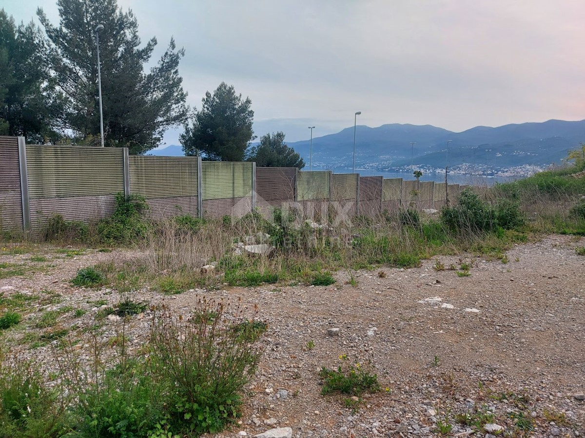 Srdoči, Rijeka, 800m2