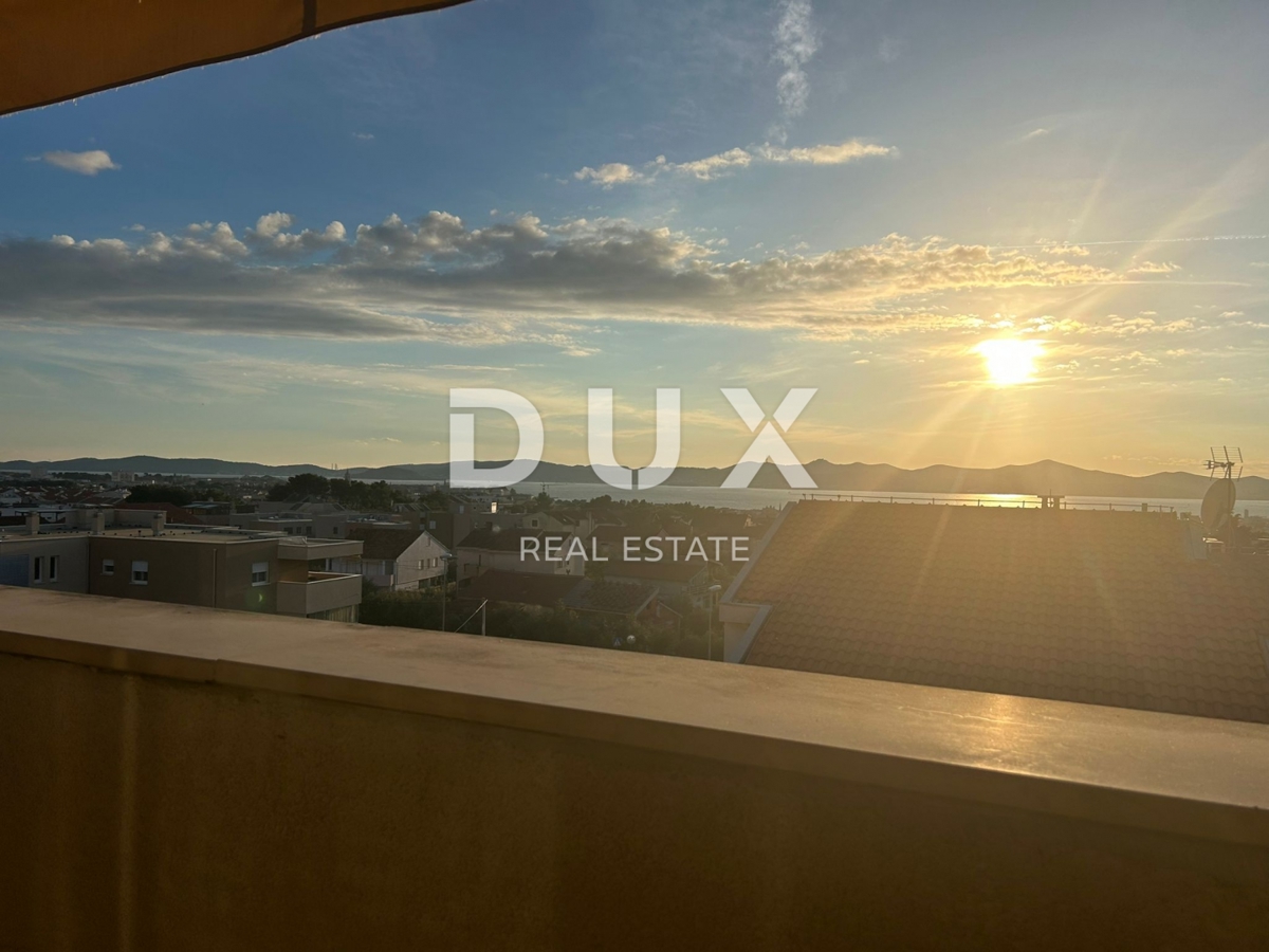 ZADAR, PETRIĆI - Čudovit penthouse s pogledom na morje