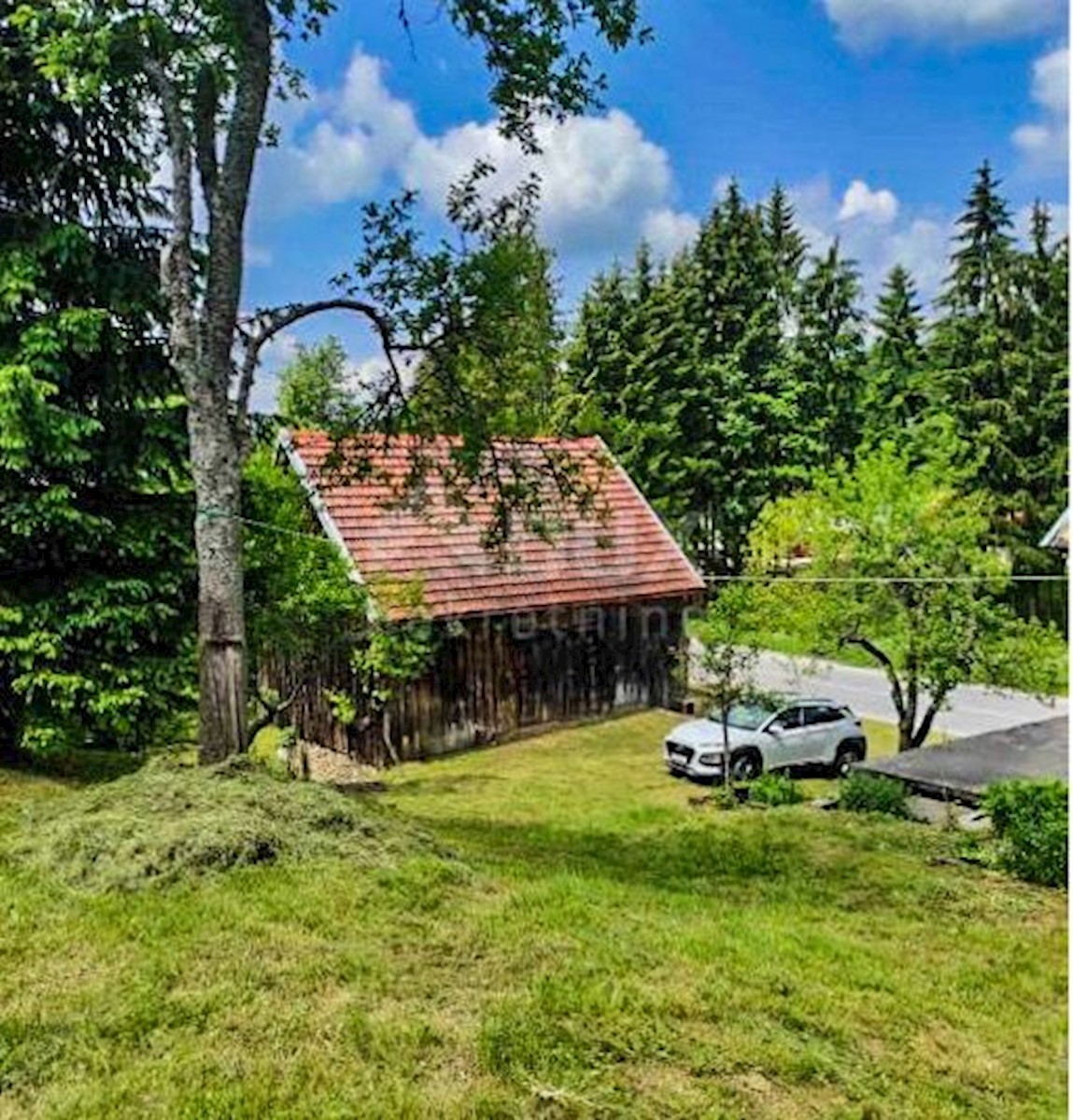 Tomići, Vrbovsko, 140m2