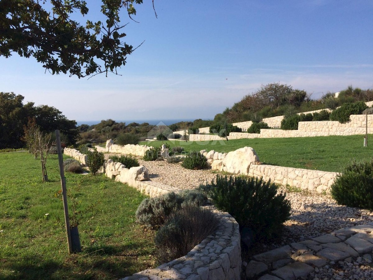 OTOK PAG, DRAŽICE - Izjemna zazidljiva parcela