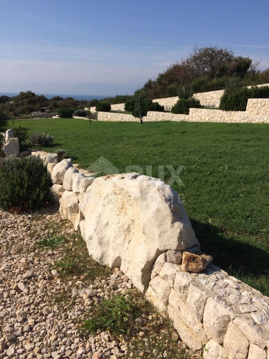 OTOK PAG, DRAŽICE - Izjemna zazidljiva parcela