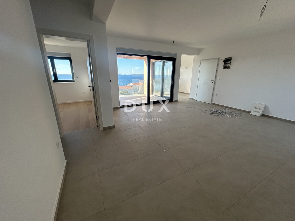 PRIMOŠTEN, DOLAC – Apartma z najlepšim pogledom na morje!