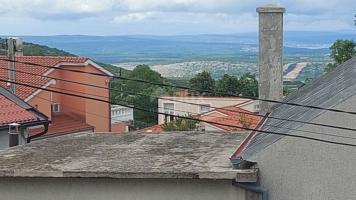 BAKAR, HRELJIN - hiša 150 m2, z dvema stanovanjema, novogradnja