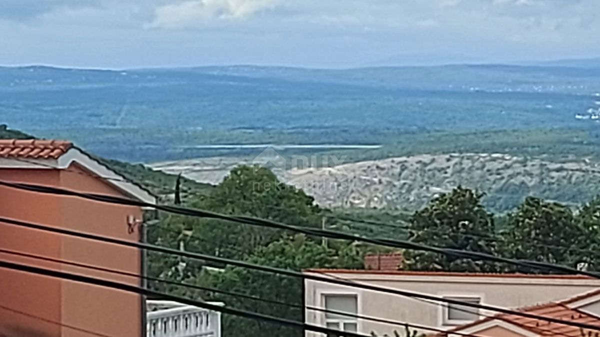 BAKAR, HRELJIN - hiša 150 m2, z dvema stanovanjema, novogradnja