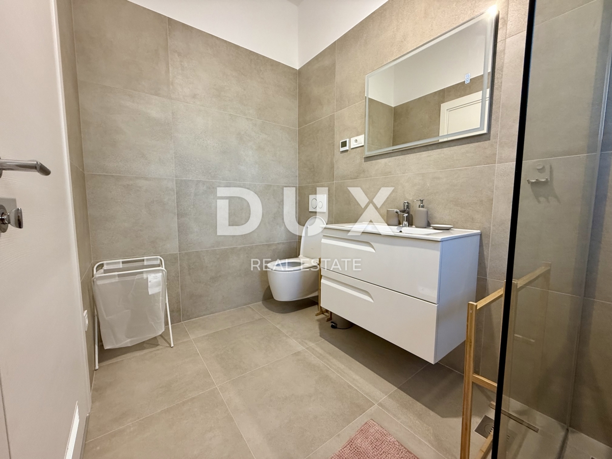 ISTRA, LABIN - Sodobno zasnovana hiša z bazenom