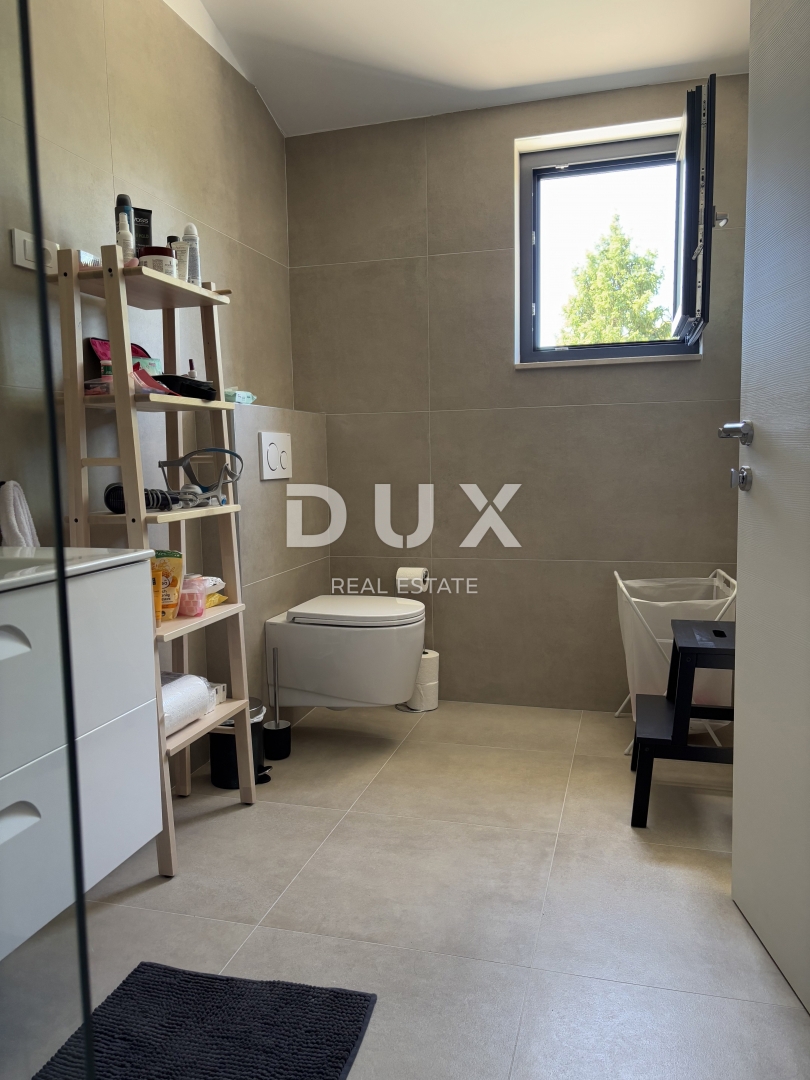 ISTRA, LABIN - Sodobno zasnovana hiša z bazenom