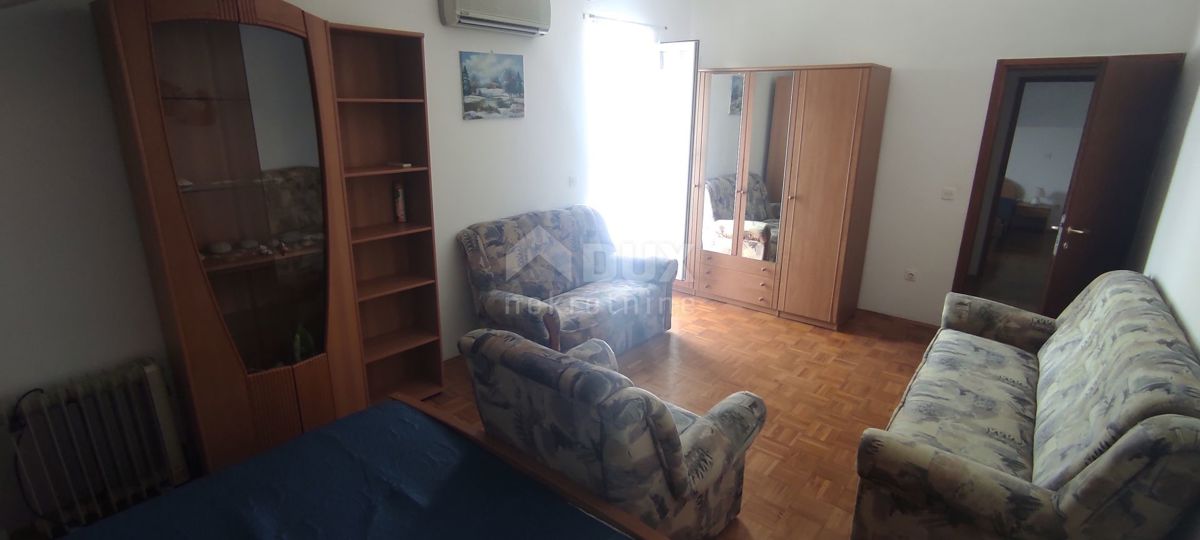 CRIKVENICA, SELCE - Apartma 2. red od morja!