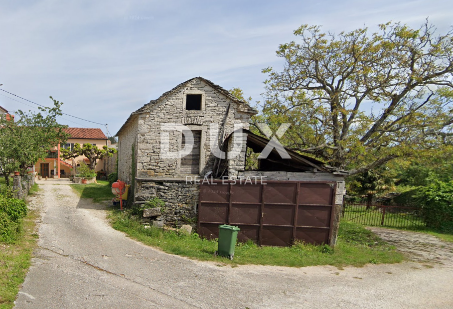 ISTRA, OPRTALJ - Starodavna stavba s pogledom na naravo