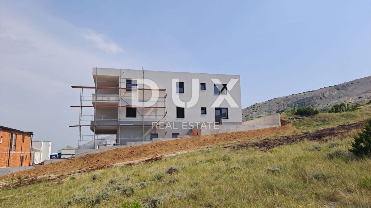 OTOK PAG, MESTO PAG - Apartma s čudovitim pogledom na morje, 200 m od plaže!