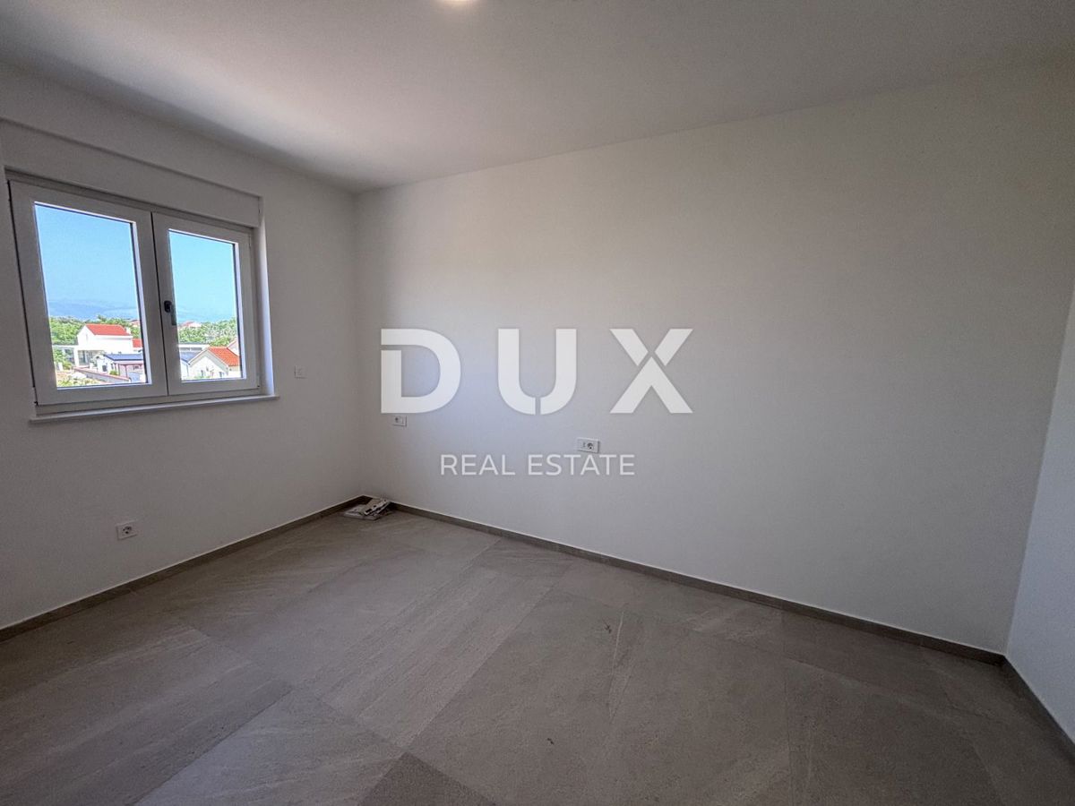ZADAR, PRIVLAKA - Penthouse 130m od morja