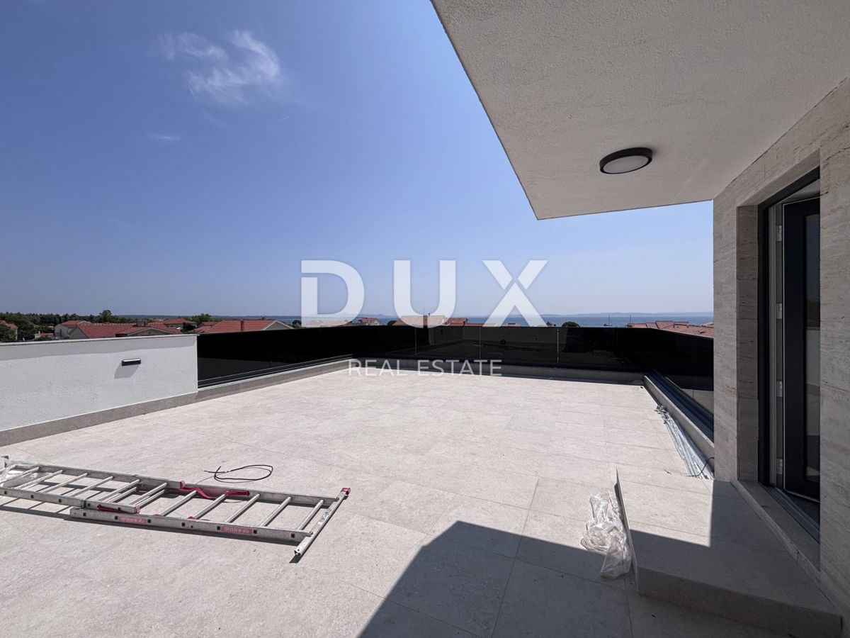 ZADAR, PRIVLAKA - Penthouse 130m od morja