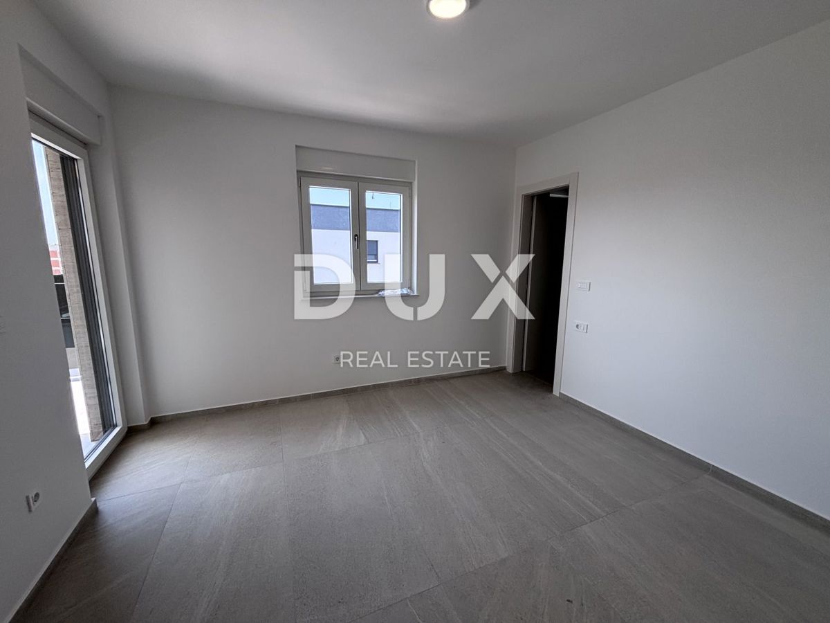 ZADAR, PRIVLAKA - Penthouse 130m od morja