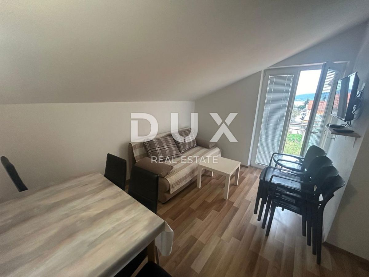 ŠIBENIK, BILICE - Hiša s 5 apartmaji 100 m od morja