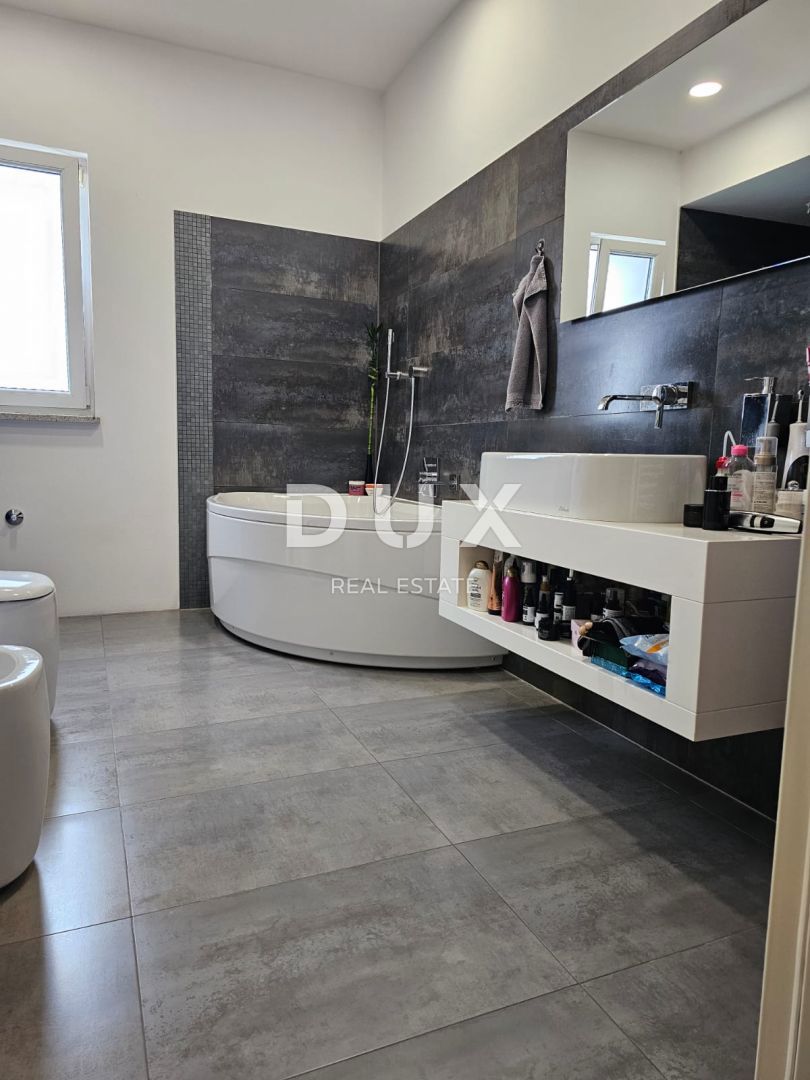 ISTRA, PULA - Stanovanje 131m2 z velikim balkonom na mirni lokaciji!