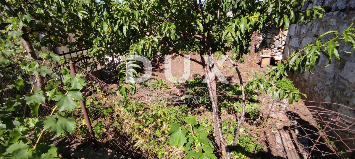 RIJEKA, BELVEDER - Stanovanje s pogledom na morje in parkiriščem