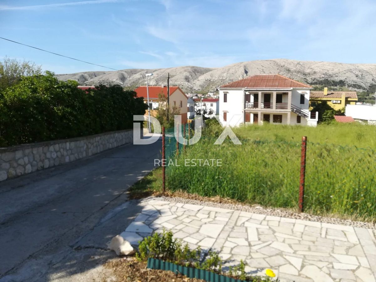 OTOK PAG - gradbeno zemljišče, 370 m2, asfaltni dostop