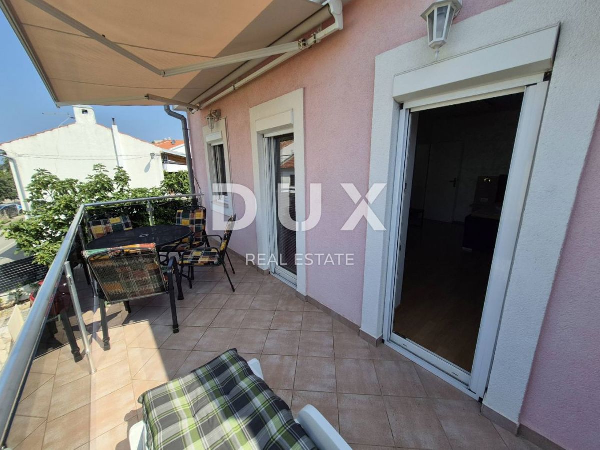 CRIKVENICA, DRAMALJ - hiša 115 m2 z dvema apartmajema v bližini morja, znižana cena, priložnost!!!