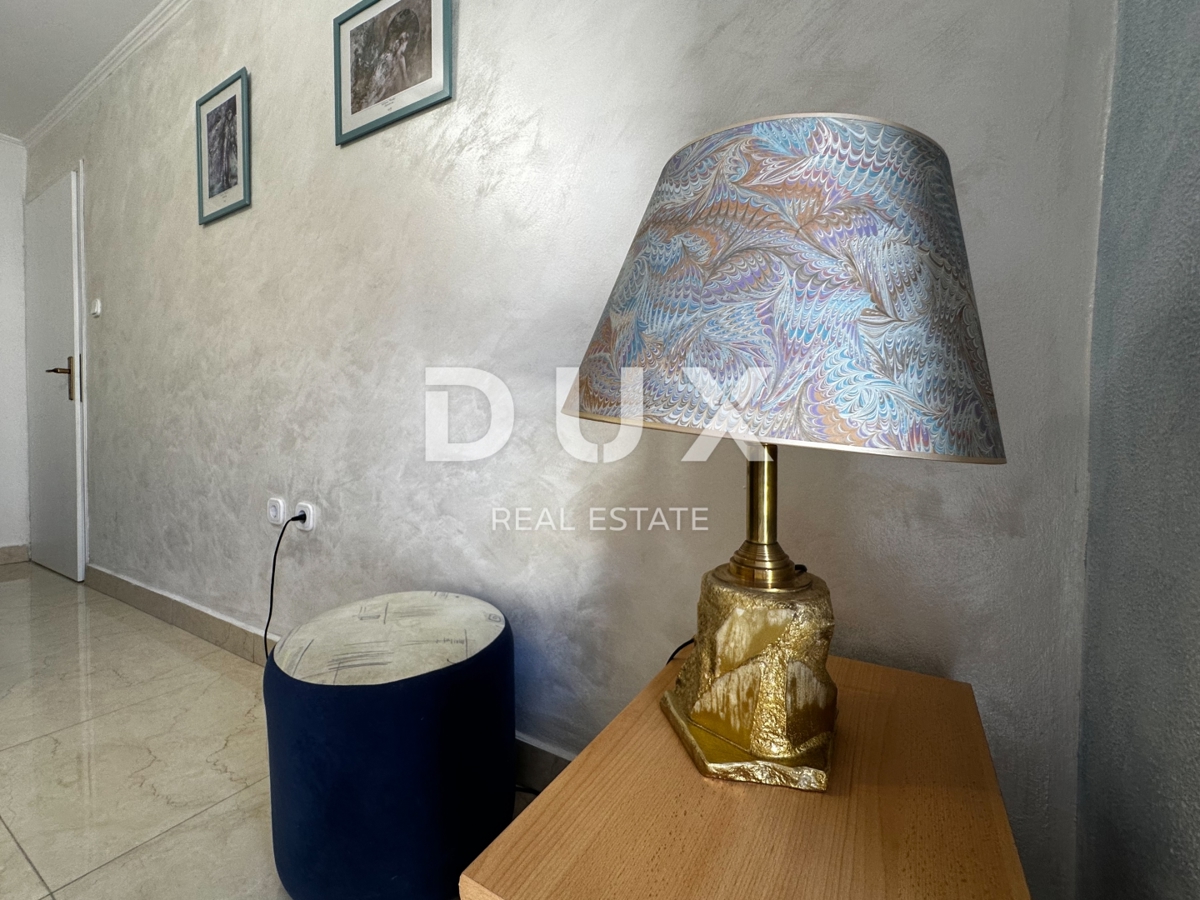 CRIKVENICA, DRAMALJ - hiša 115 m2 z dvema apartmajema v bližini morja, znižana cena, priložnost!!!