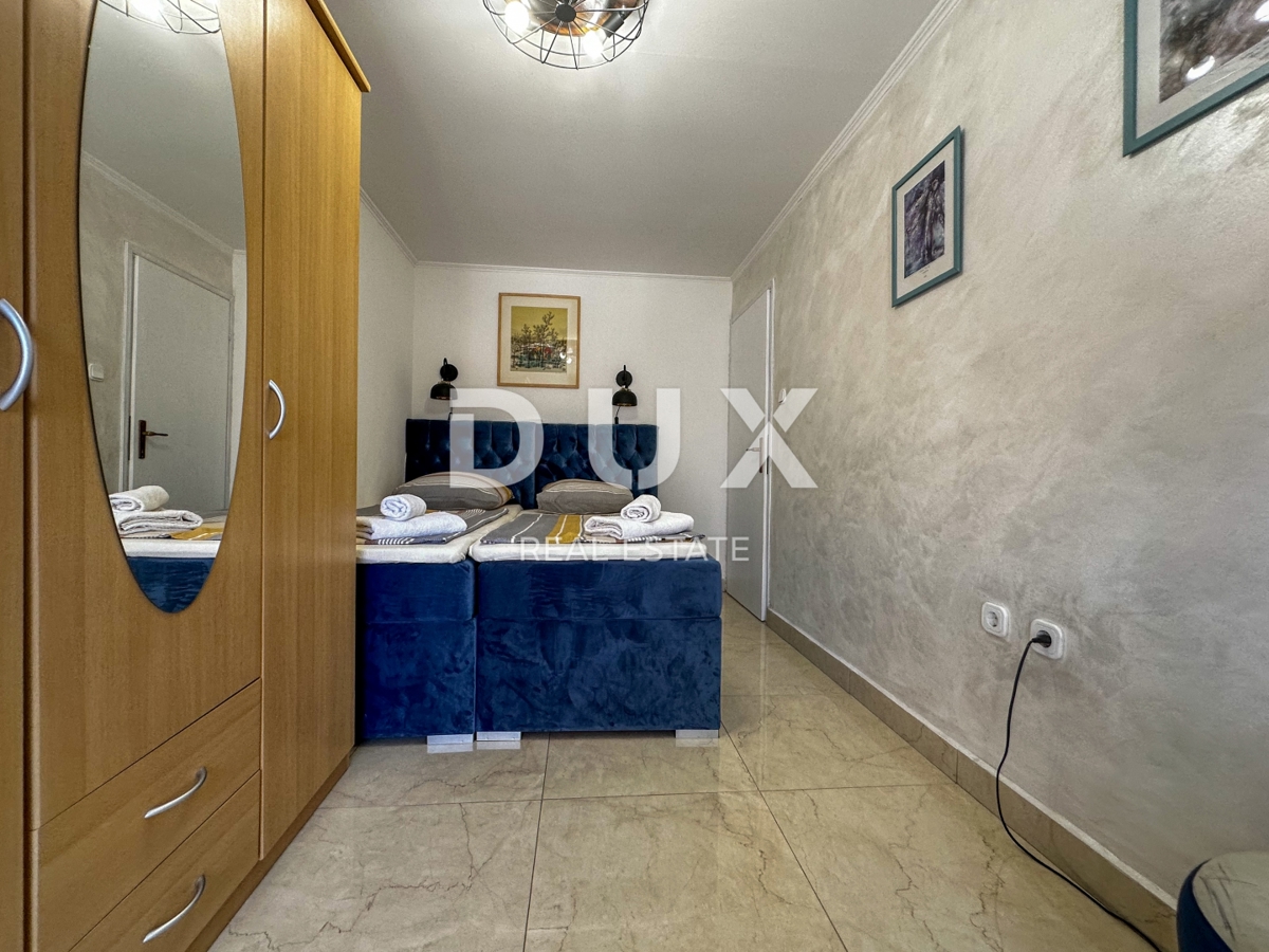 CRIKVENICA, DRAMALJ - hiša 115 m2 z dvema apartmajema v bližini morja, znižana cena, priložnost!!!