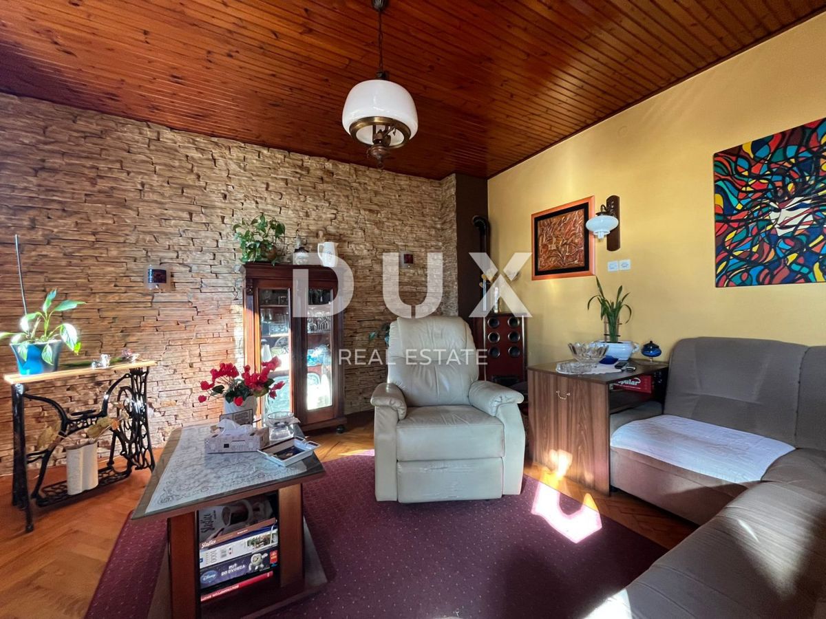 OPATIJA, VEPRINAC - Samostojna hiša z dvema apartmajema in pogledom na morje