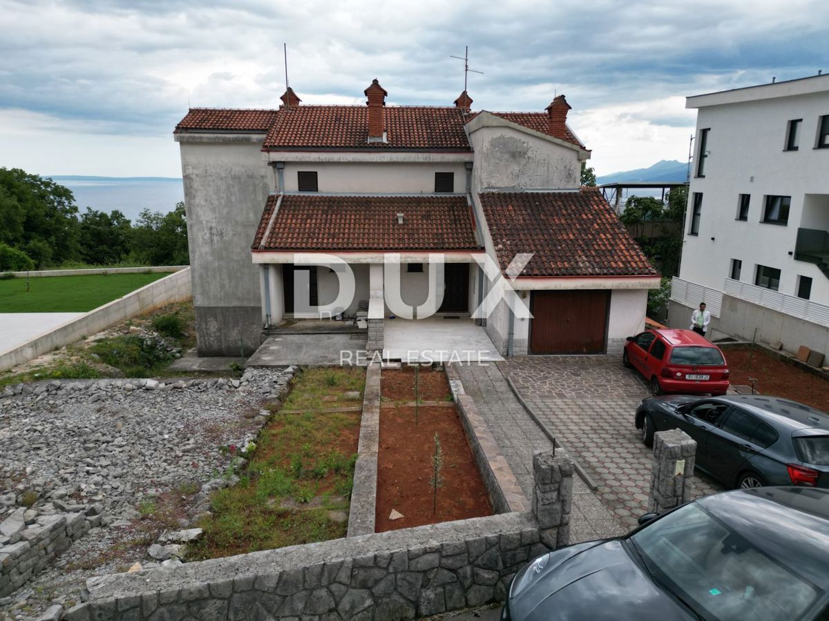 OPATIJA, PAVLOVAC, VOLOSKO - hiša/stavba 600m2 za prenovo s 4 stanovanji in panoramskim pogledom na morje + površina 1000m2