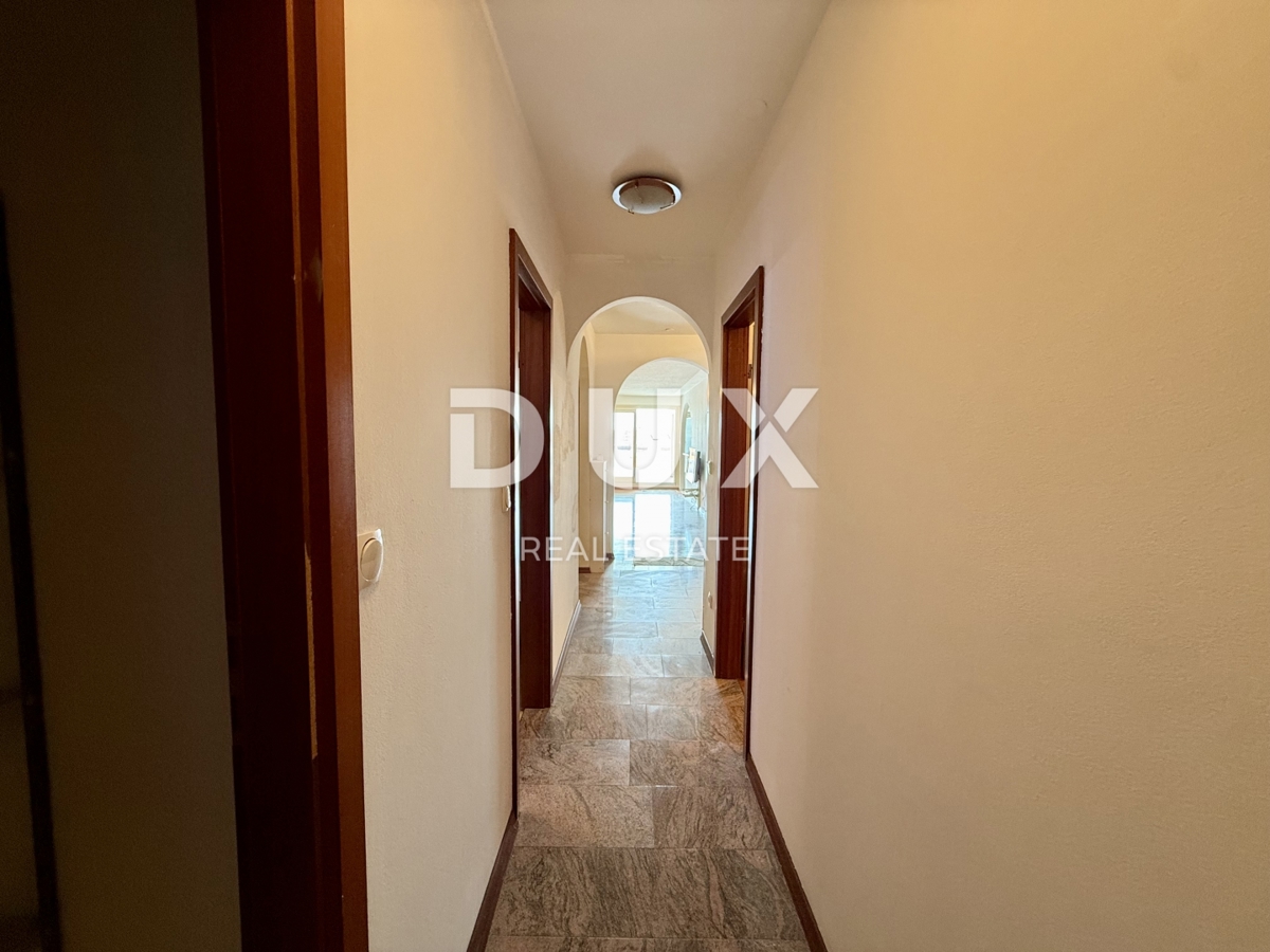 ZAGREB, SVETI DUH - 128 m² veliko stanovanje + 45 m² terasa, blizu Ilice in centra!