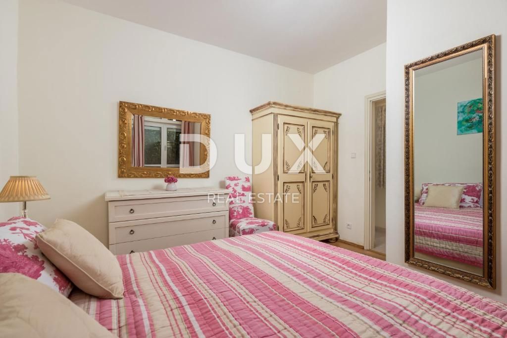 OPATIJA, LOVRAN – Elegantno stanovanje s panoramskim pogledom na morje