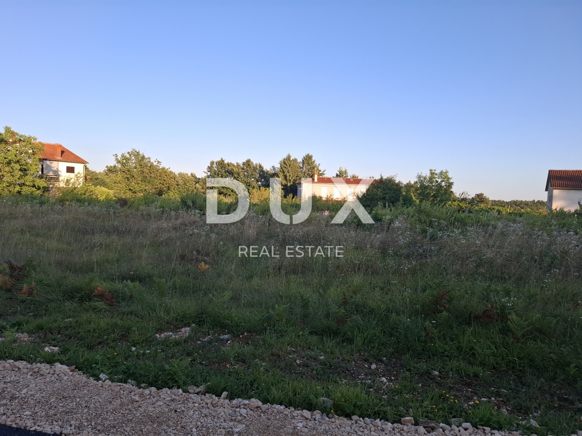 ISTRA, LINDAR - zazidljivo zemljišče
