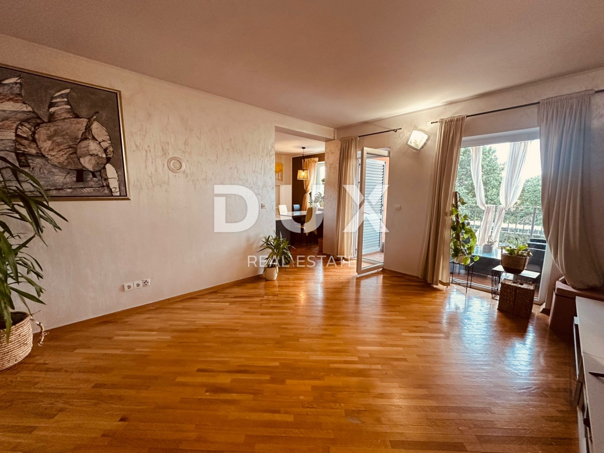 ISTRA, KAŠTEL - Prostorno stanovanje v bližini meje s Slovenijo 