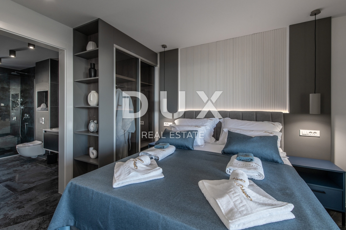OTOK PAG, NOVALJA - Vila s 5 spalnicami, bazenom in savno, 176,5 m2