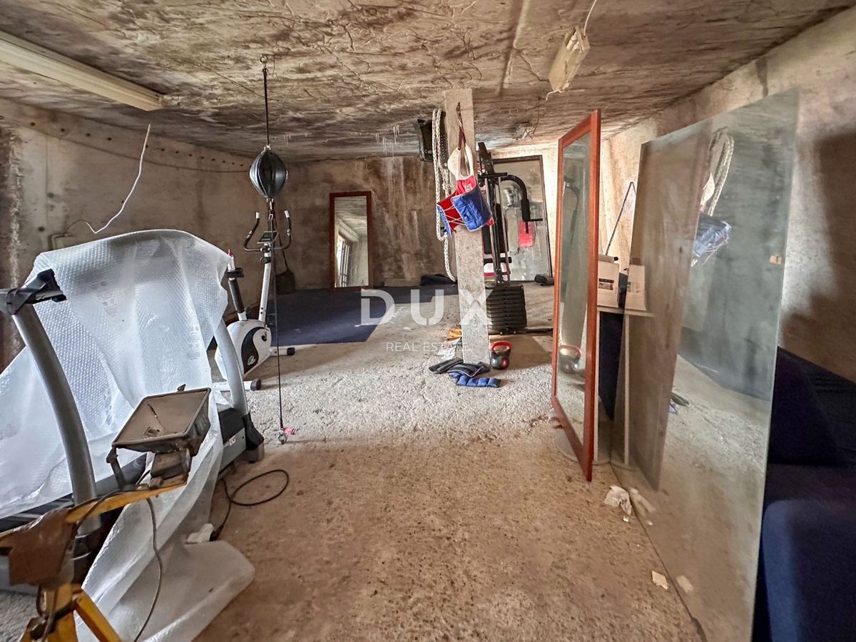 OPATIJA, POBRI - pisarniški prostor na odlični lokaciji velikosti 150m²