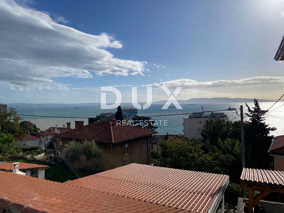 RIJEKA, KRIM - samostojna hiša s pogledom na morje + vrt! PRILOŽNOST!