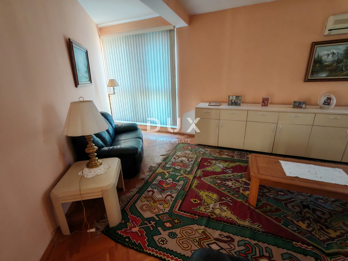 Hiša Višnjik, Zadar, 1.104m2