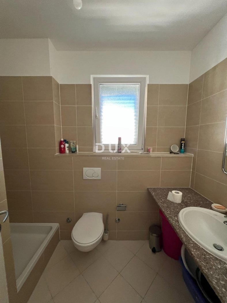 Stanovanje Novalja, 69,98m2