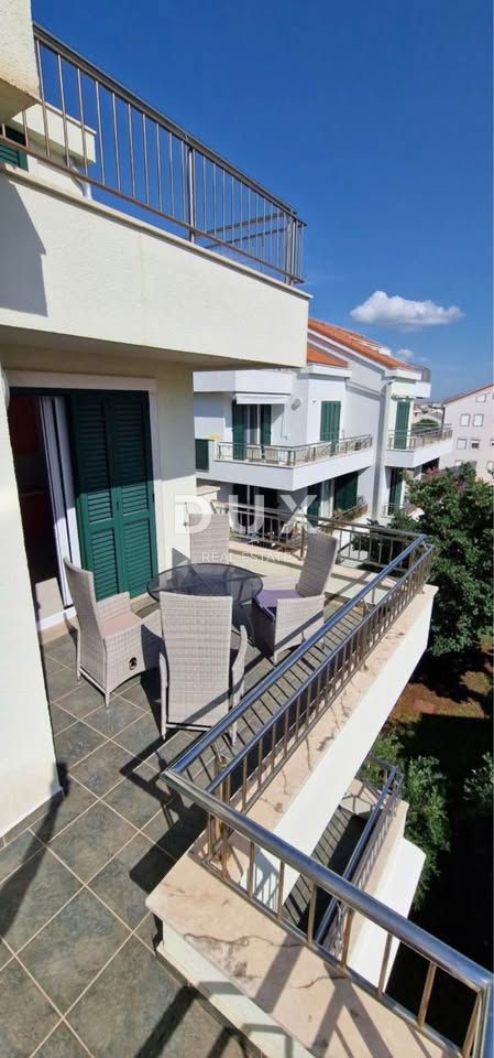 Stanovanje Novalja, 69,98m2