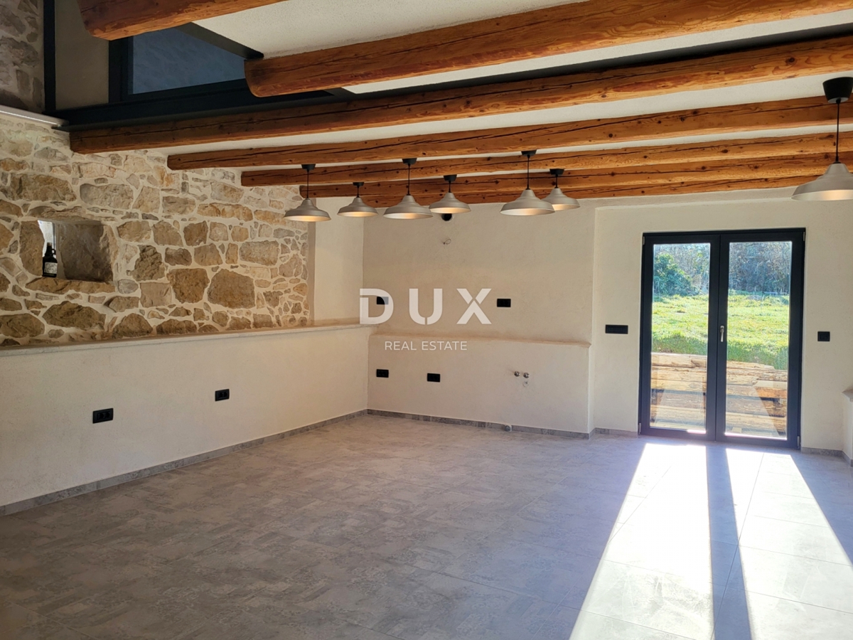 ISTRA, LABIN - Obnovljena kamnita lepotica