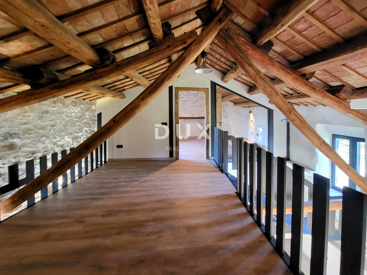 ISTRA, LABIN - Obnovljena kamnita lepotica