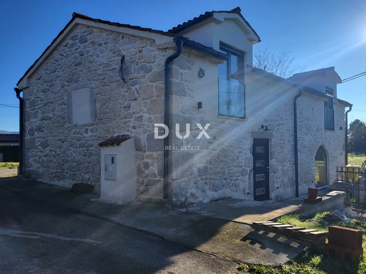 ISTRA, LABIN - Obnovljena kamnita lepotica