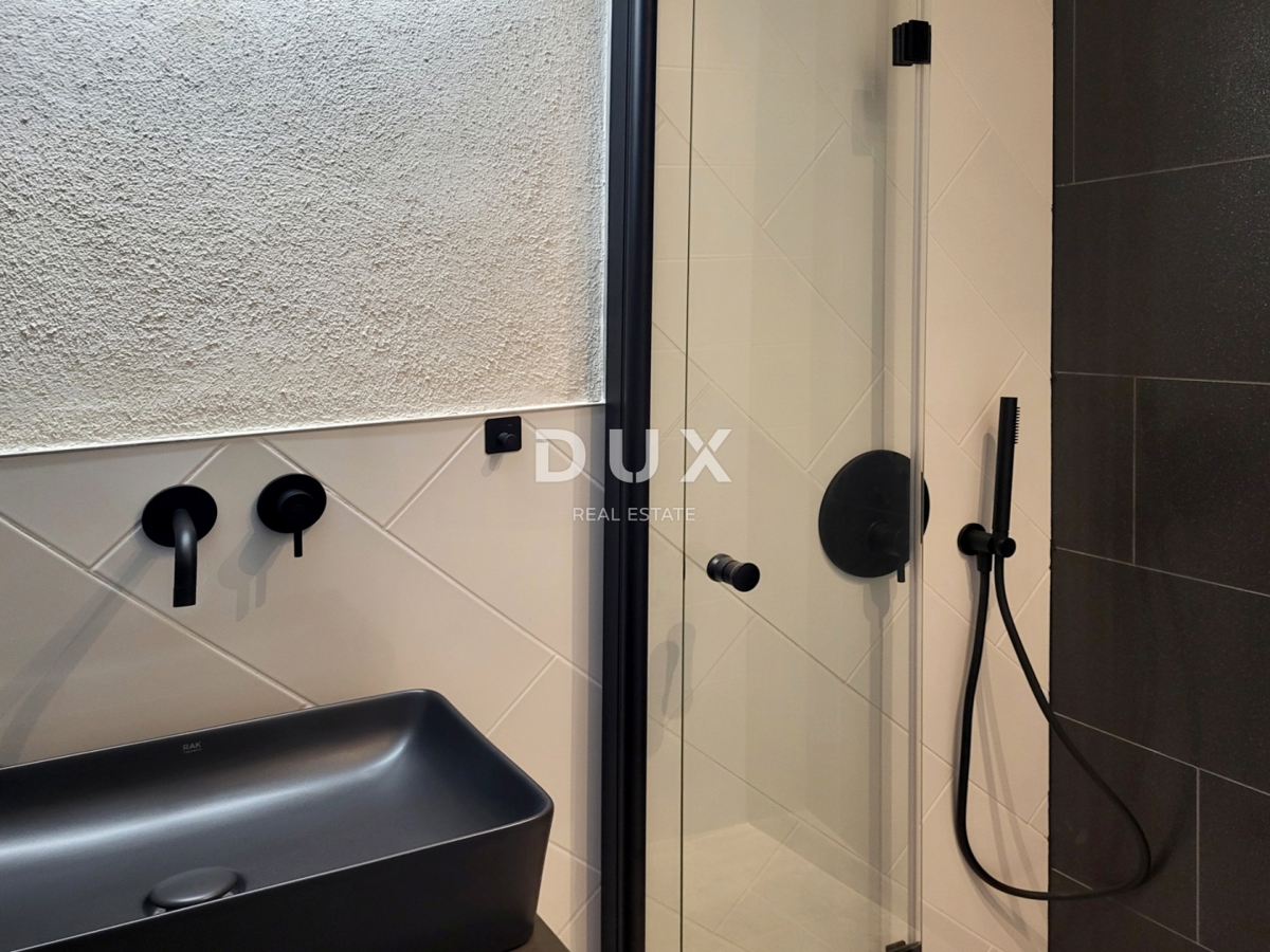 ISTRA, LABIN - Obnovljena kamnita lepotica